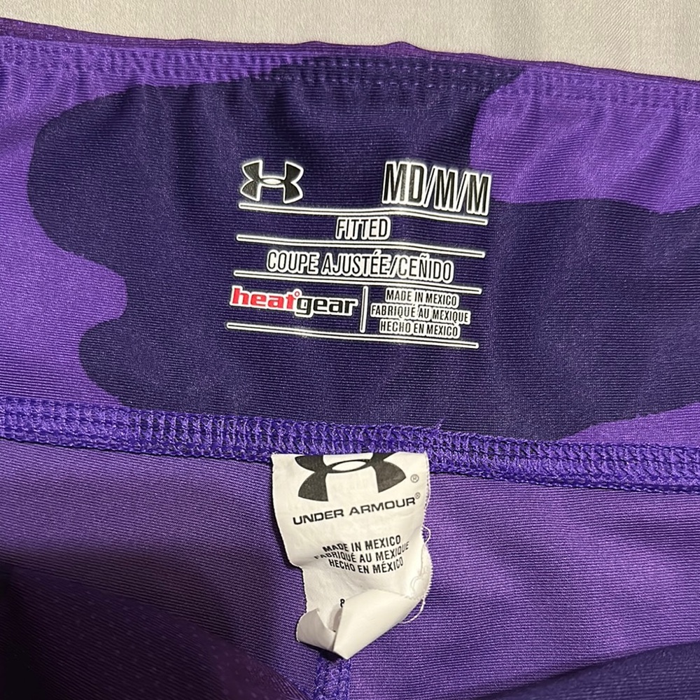 Under Armour Purple Camouflage Capri Pants - Picture 3 of 3
